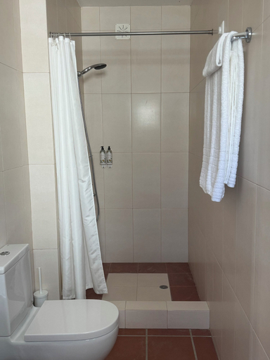 Bathroom 4, Horta da Moura by WOT Signature, Reguengos de Monsaraz