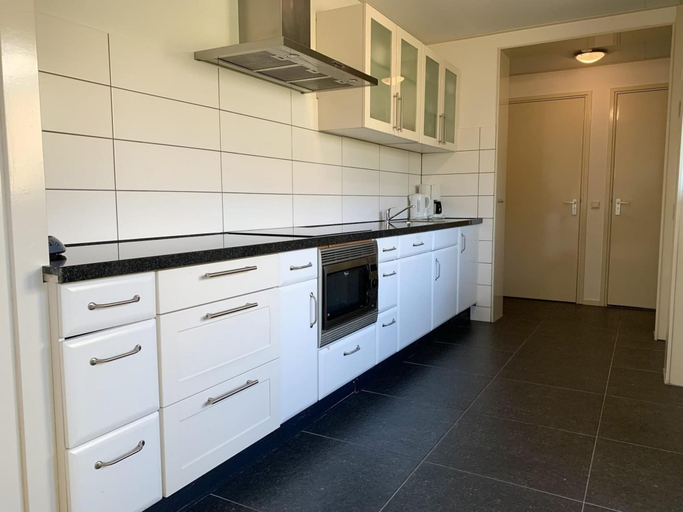 Private kitchen 4, Great Bungalow Near the Beach and sea, Zijpe
