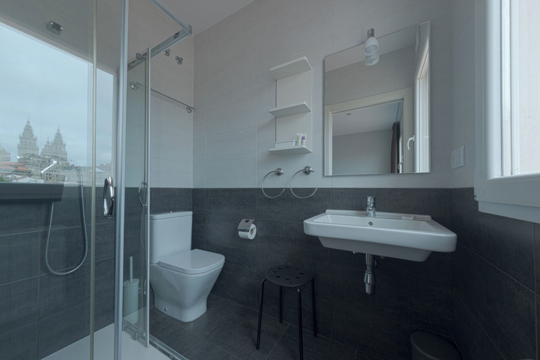 Bathroom, Kumano Kodo by Como en Casa, A Coruña