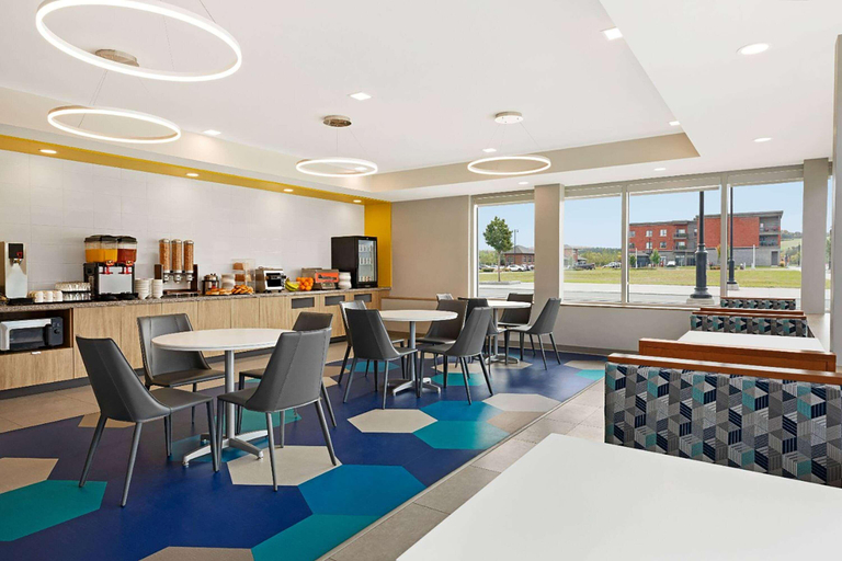 Public Area 2, Microtel by Wyndham Lachute, Argenteuil