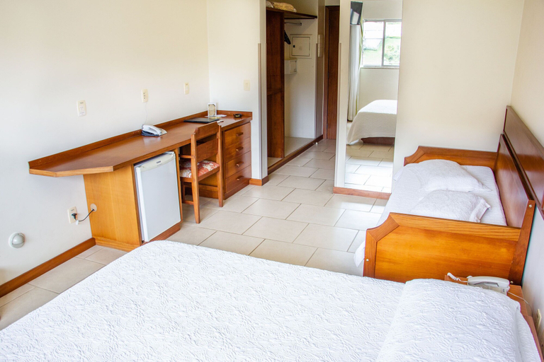 Bedroom 4, Casa do Sol hotel, Petrópolis