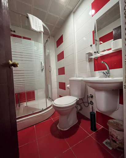 Bathroom 5, Red White Hotel, Fatih
