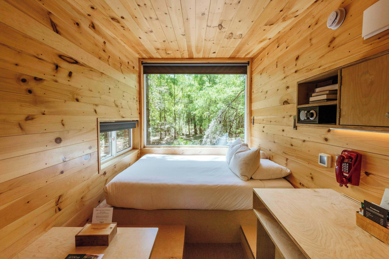 Bedroom 3, Postcard Cabins Blake Brook, Outdoor Collection by Marriott Bonvoy, Merrimack