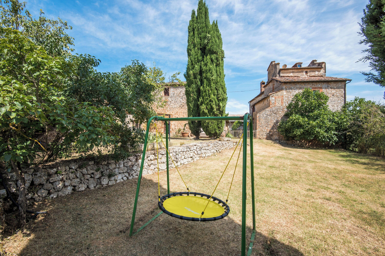 Children's play area - outdoor 5, Family Tuscany Home Close Via Francigena, Siena