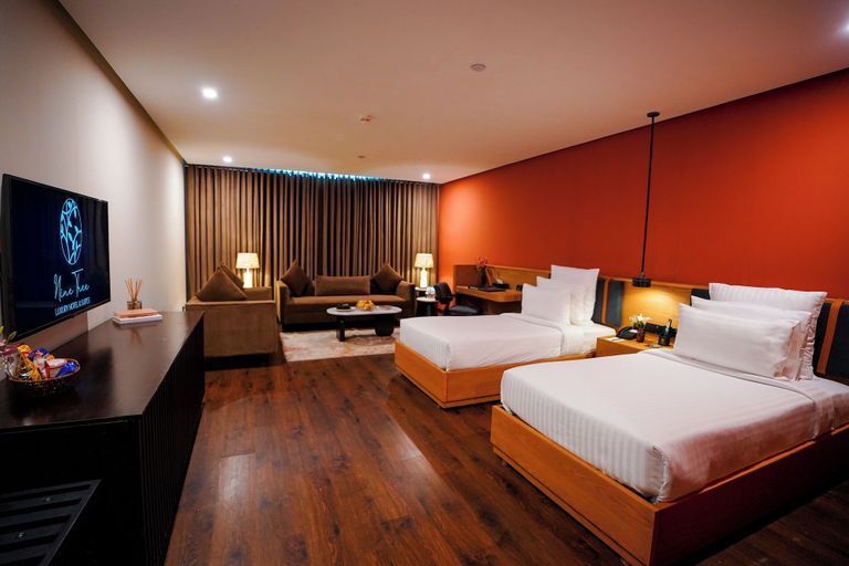 Bedroom 3, Nine Tree Luxury Hotel & Suites, Lahore