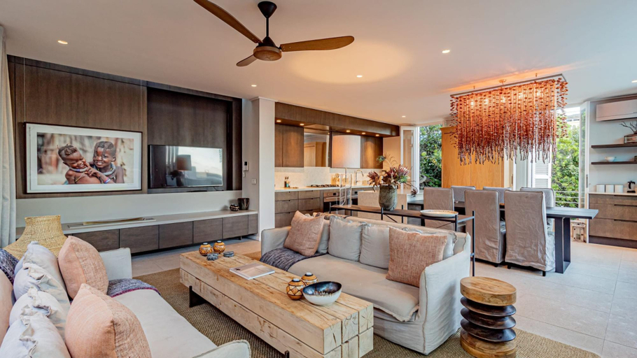 Others 3, Stylish Apartment With Rooftop Deck Pool 53 Napier, City of Cape Town
