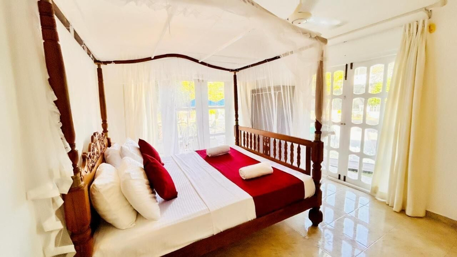 Bedroom 3, Canberra Holidays - Mirissa, Weligama