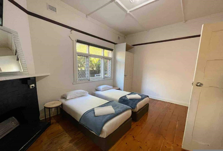 Room 3, Unwind Westbourne Park Saltpool Hideaway, Adelaide