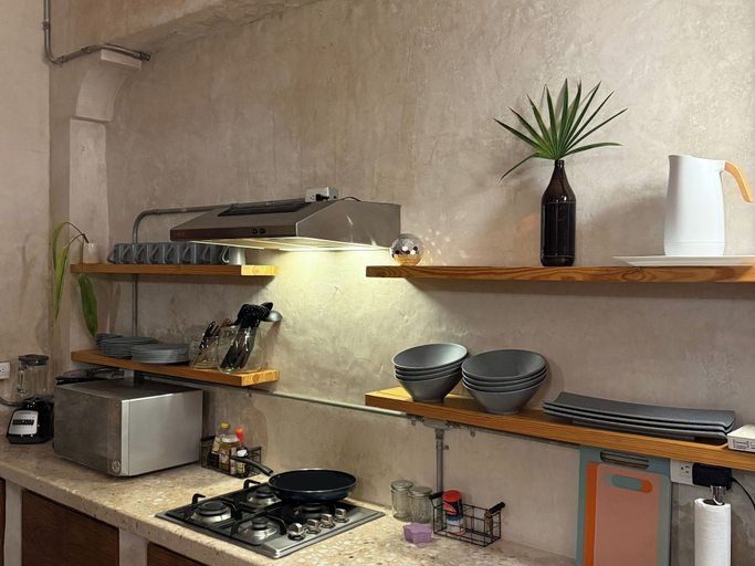 Shared kitchen facilities 2, Casa con Piscina Nido Rosa, Mérida