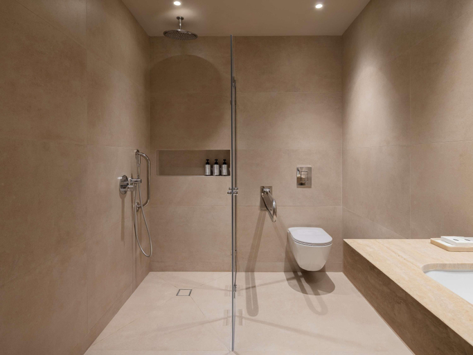 Bathroom 5, Green Coast Hotel MGallery Collection, Vlorës
