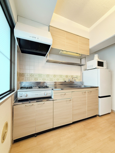 Others 4, Residence Yu 201, Hiroshima