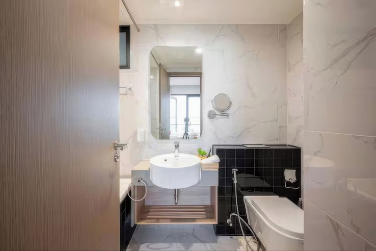 Bathroom 4, Imperial Elegance Zenity D1, District 1