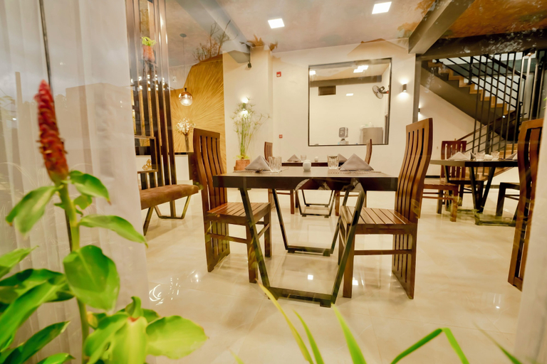 Food & Drinks 5, Limeshine Airport Transit Hotel, Katana