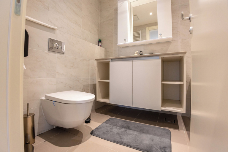 Bathroom 4, Apartments Royal - Arcadia Building, Belgrade