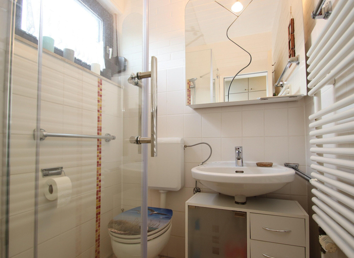 Bathroom, Friesenkoje in Tossens, Wesermarsch