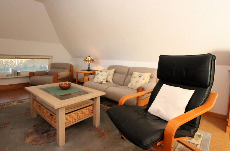 Living room 5, Ferienwohnung im Reetdachhaus, Burhave, Wesermarsch