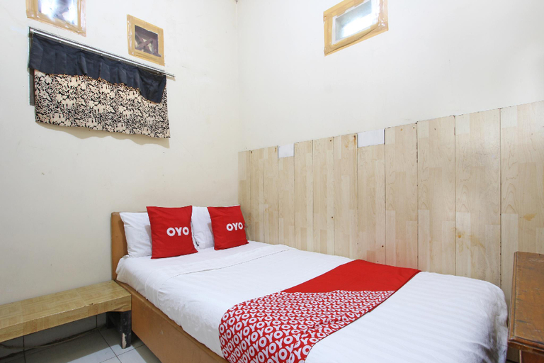 Others 1, OYO 92821 Wisma Zahira 2 Syariah, Wonosobo