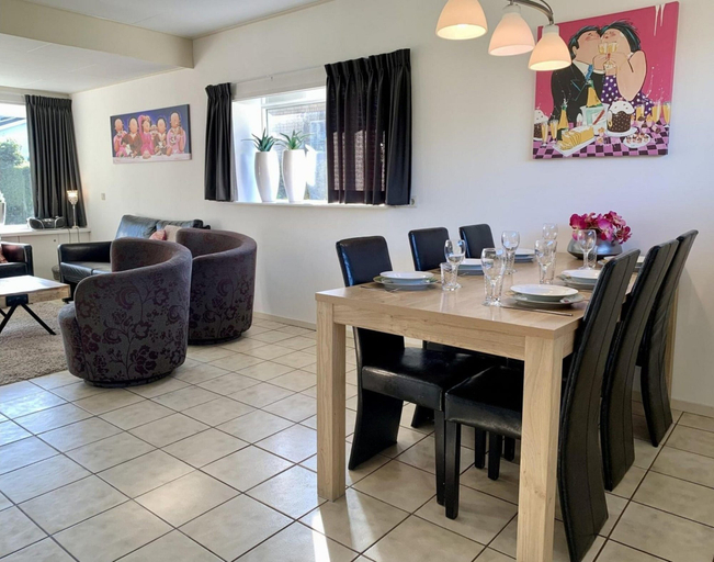 Private kitchen 3, Great Bungalow Near the Beach and sea, Zijpe