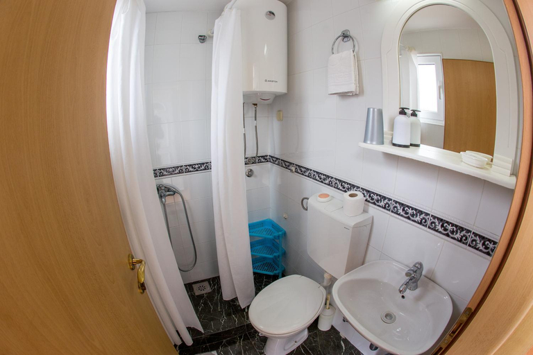 Bathroom 3, Apartments Mara Lux