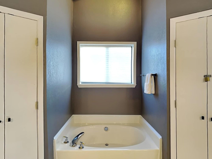 Bathroom 4, Enchanted Forest by Ruidoso Vacation Rentals, Lincoln