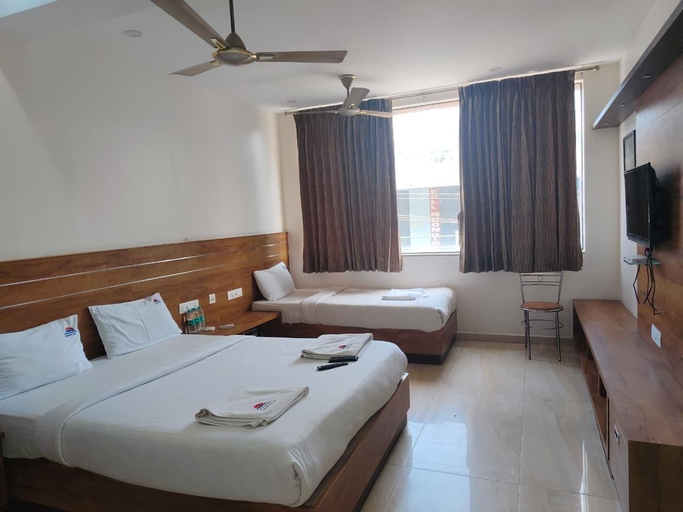 Bedroom 2, Lingaa's Residency, Tiruvannamalai