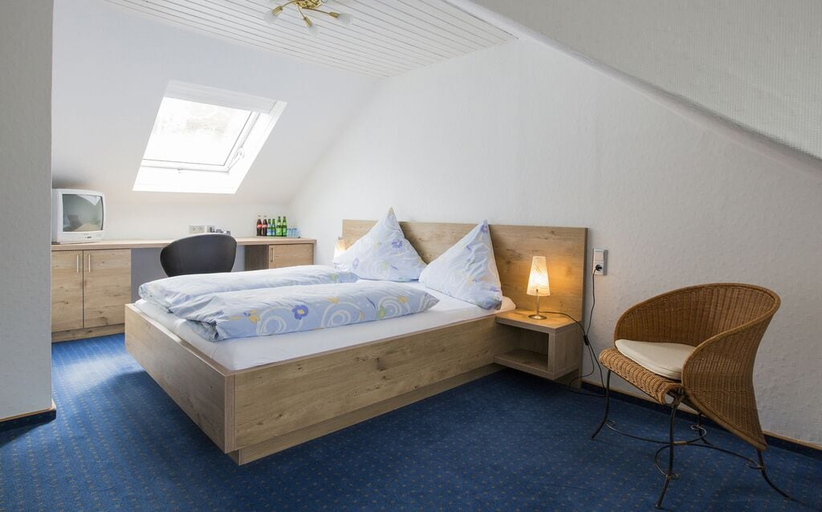 Bedroom 3, Hotel Pension Waldblick, Hersfeld-Rotenburg