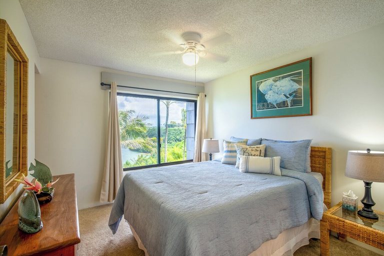 Bedroom 3, Sealodge E7, Kauai