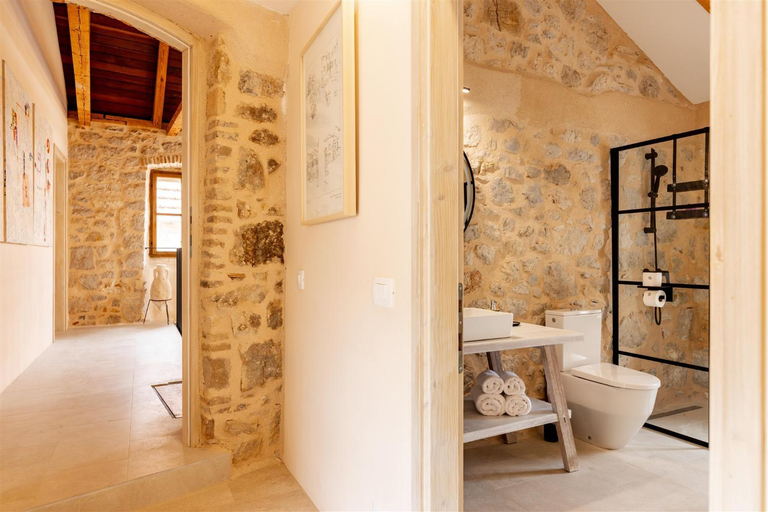 Others 3, B&B in Dvor Pitve Villa, Jelsa