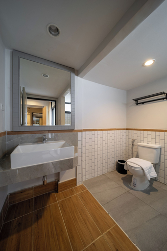 Bathroom 5, Mintara Hotel, Min Buri