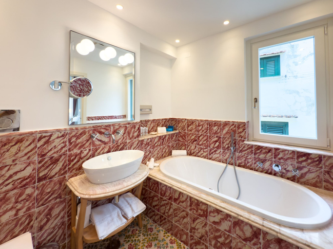 Bathroom 4, Casa Marina Riviera, Salerno