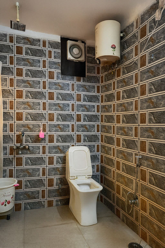 Bathroom 3, Hotel Paradise International by JMD Group, Delhi