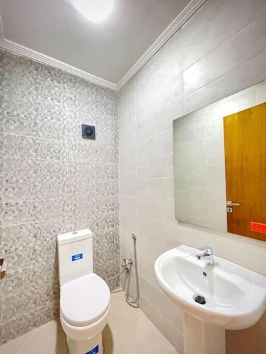 Bathroom 3, Yaluna Aparthotel, Fahs Anjra