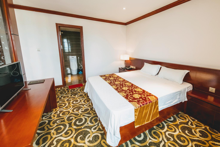 Others 4, HOANG TRUNG HOTEL, Cô Tô