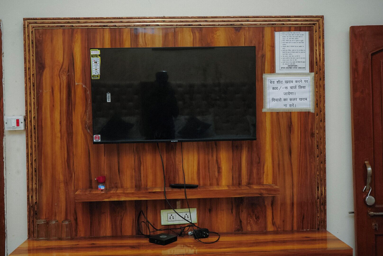 Others 5, Hotel Pleasure Landmark, Ujjain
