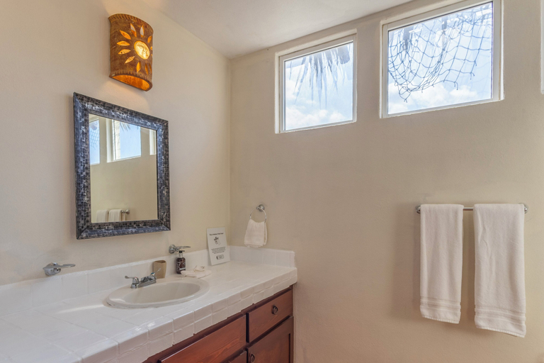 Bathroom 3, Costa Cerritos Beach Front Property, La Paz