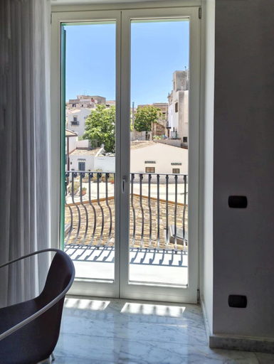 Room 3, Palazzo Giglio Charme Suite 2 by Wonderful Italy, Palermo