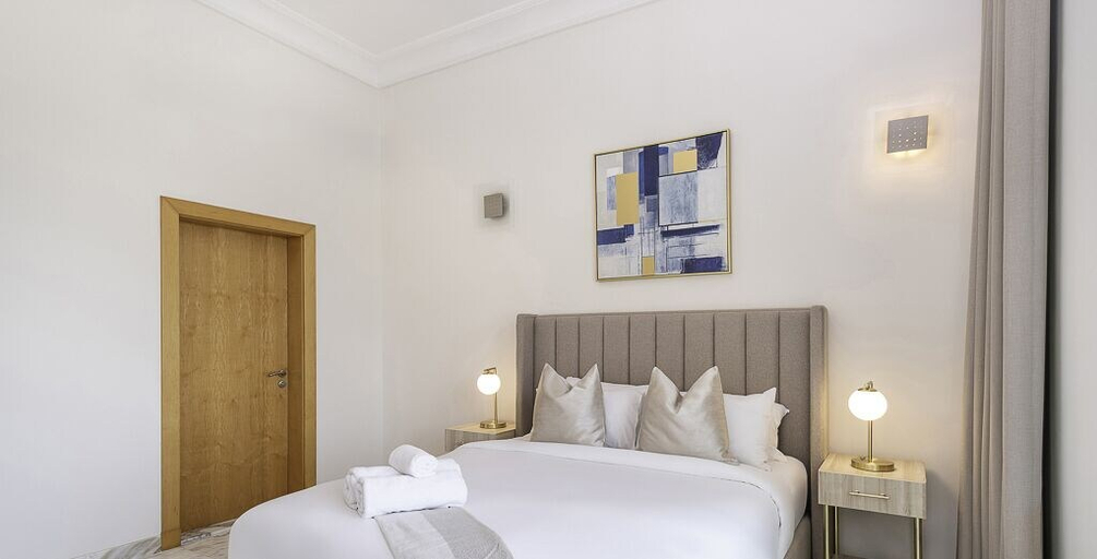Room 3, LUX The Shoreline Palm Island Penthouse, Dubai