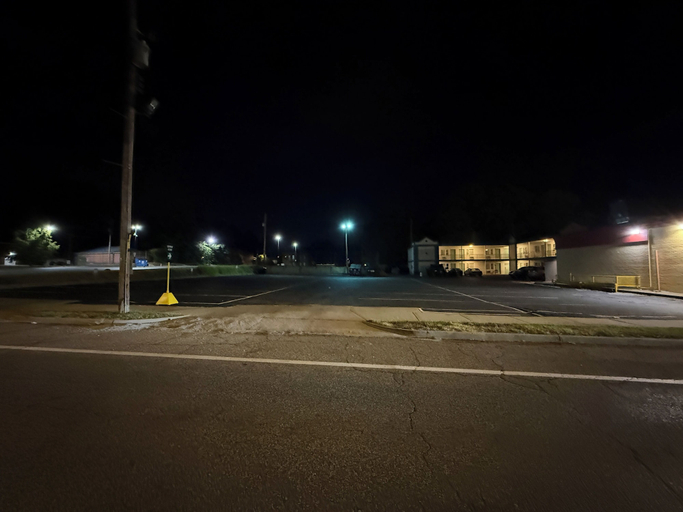 Others 5, ECONOMY INN, Saint Clair