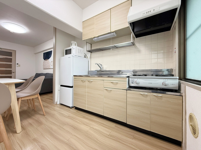 Others 4, Residence Yu 202, Hiroshima