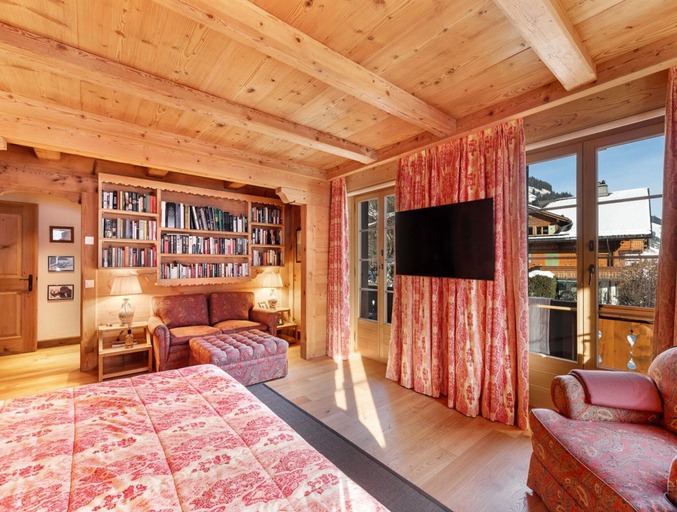 Room 3, Beautiful Alpine Luxury Flat in Rougemont, Pays-d'Enhaut