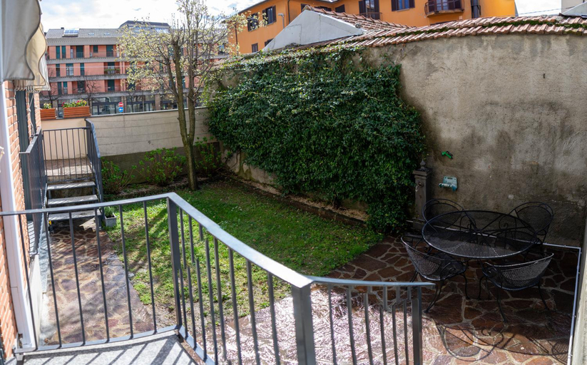 Others 5, K's House, Lecco