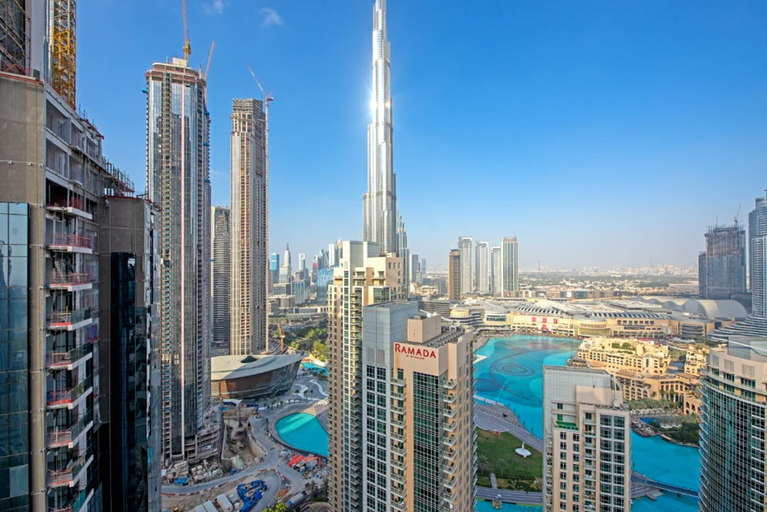 Room 2, Upscale 2BR With Breathtaking Burj Views, Dubai