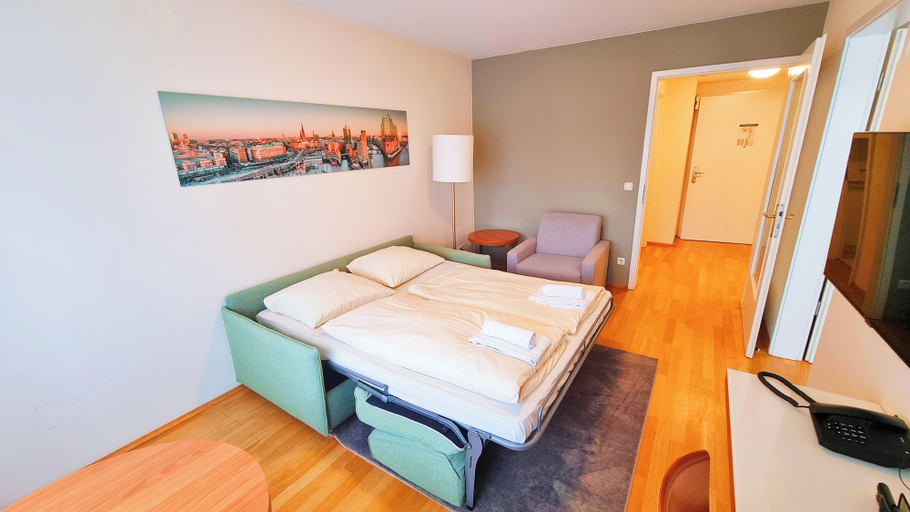 Bedroom 4, New Living Home Residenzhotel Hamburg, Hamburg
