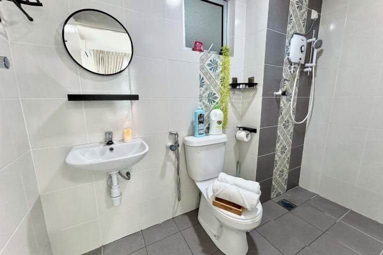 Room 2, The Anderson Ipoh Free Netflix & Game Free 2Parking, Kinta