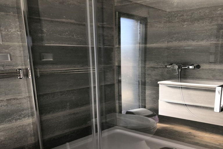 Bathroom 5, House in Dziwnow by the Water and Beach, Kamień