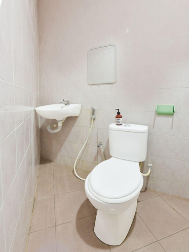 Bathroom 4, Hotel O Melaka near AEON Shopping Centre formerly Formosa, Malacca City