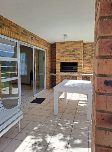 Others 5, Muir Holiday Apartments, Eden