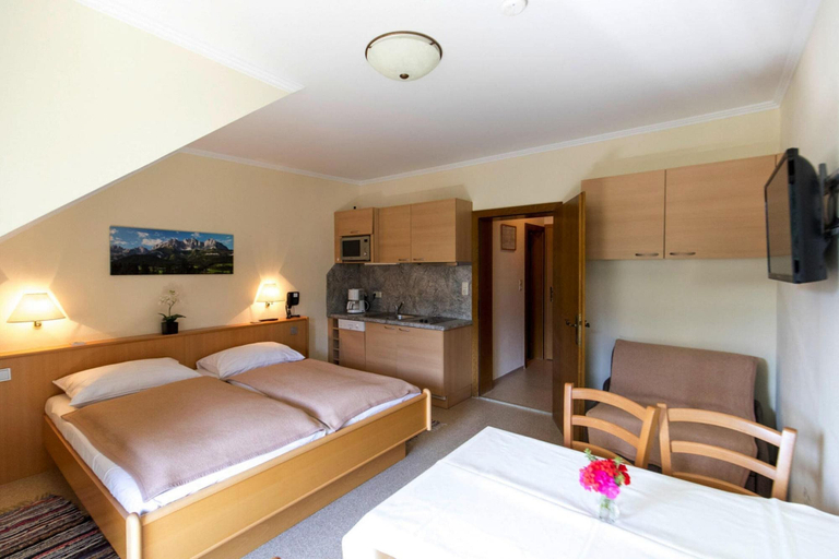 Room 5, Apartment in St. Georgen Near Kreischberg, Murau