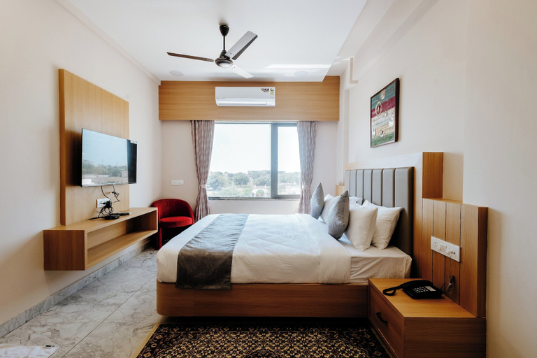 Bedroom 3, Daksh The Grand Govardhan Dwarka, Devbhumi Dwarka