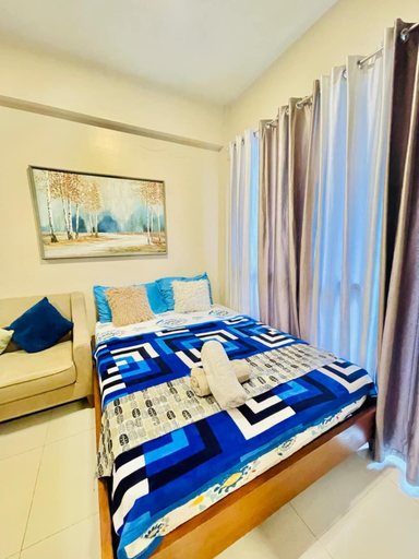 Living area 2, Relaxing condo at THE MACTAN NEWTOWN, Lapu-Lapu City